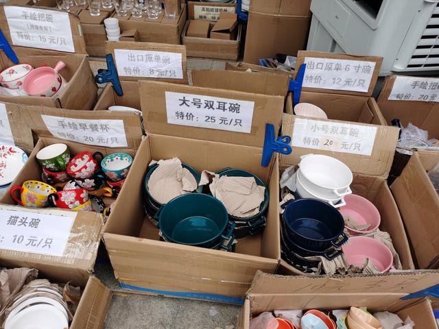 廣州南泰日用品批發市場為何成為網紅打卡地？三大魅力解析